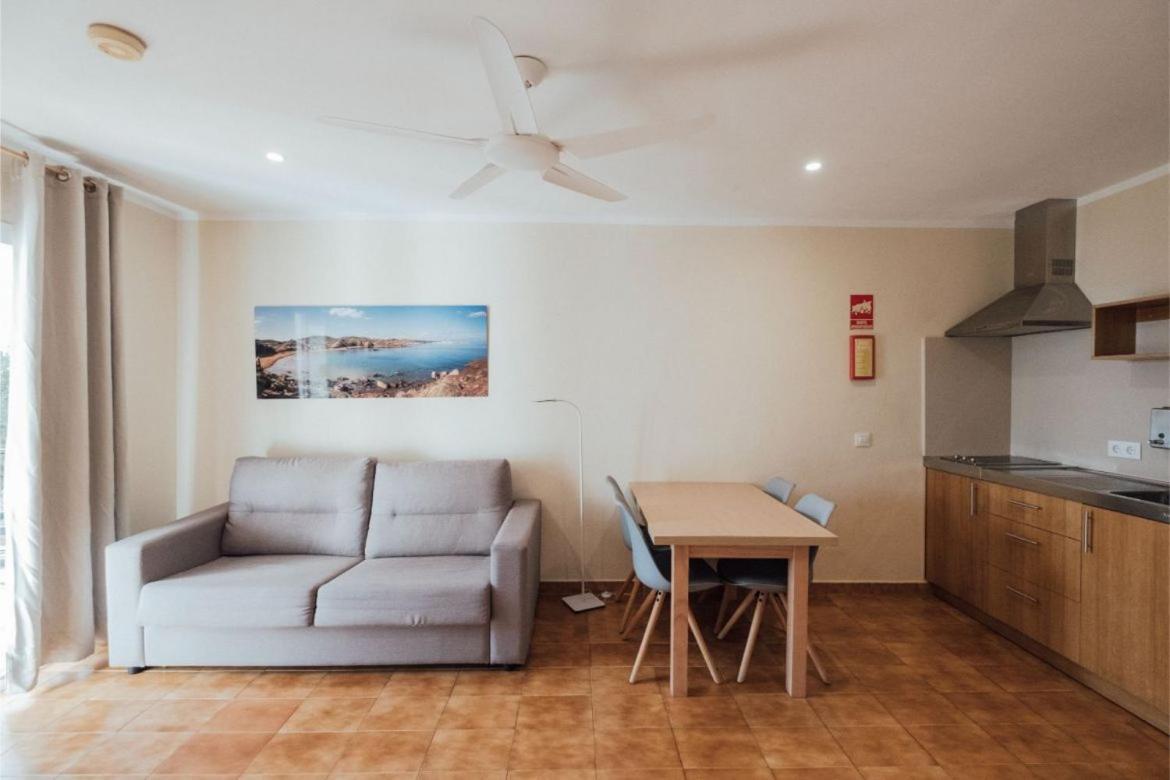 Apartamentos Blancala Кала Бланка Екстериор снимка